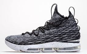 LeBron 15